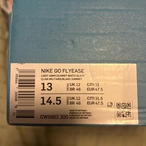 Nike Go Flyease light army/summit white/black Men’s Size 13